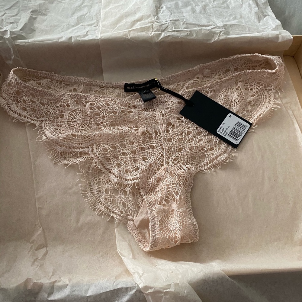 NWT Kiki De Montparnasse blush brief - M